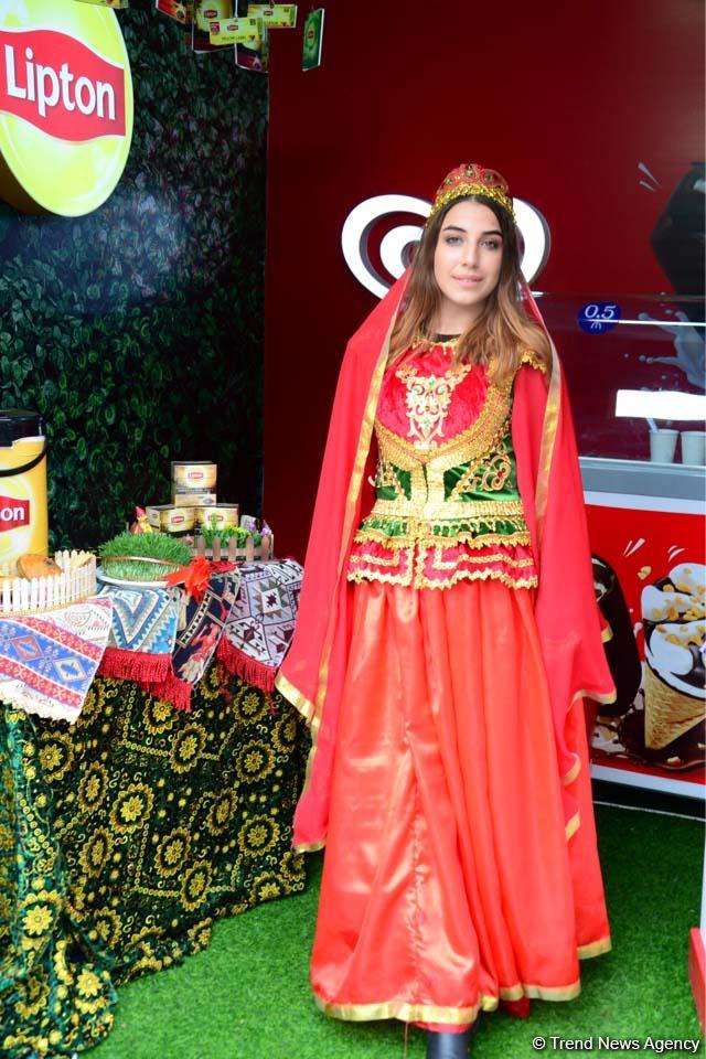 Баку встречает Новруз (ФОТОСЕССИЯ)