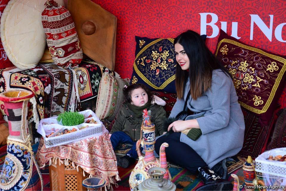 Баку встречает Новруз (ФОТОСЕССИЯ)