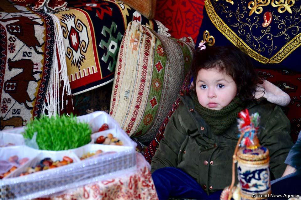 Баку встречает Новруз (ФОТОСЕССИЯ)