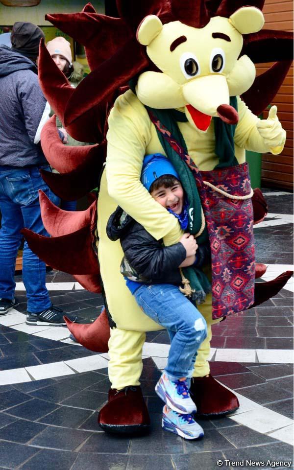 Баку встречает Новруз (ФОТОСЕССИЯ)