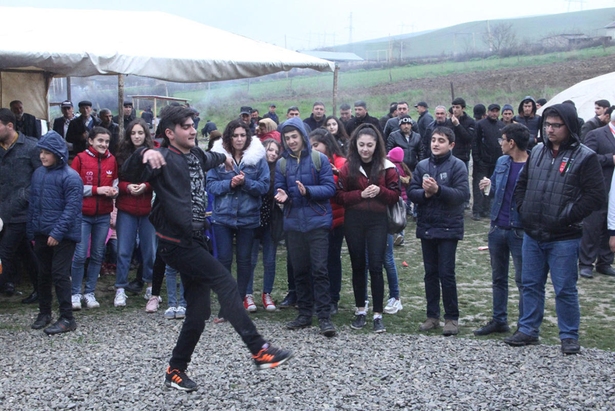 В Азербайджане пробудились стихии и произошло обновление природы (ФОТО)