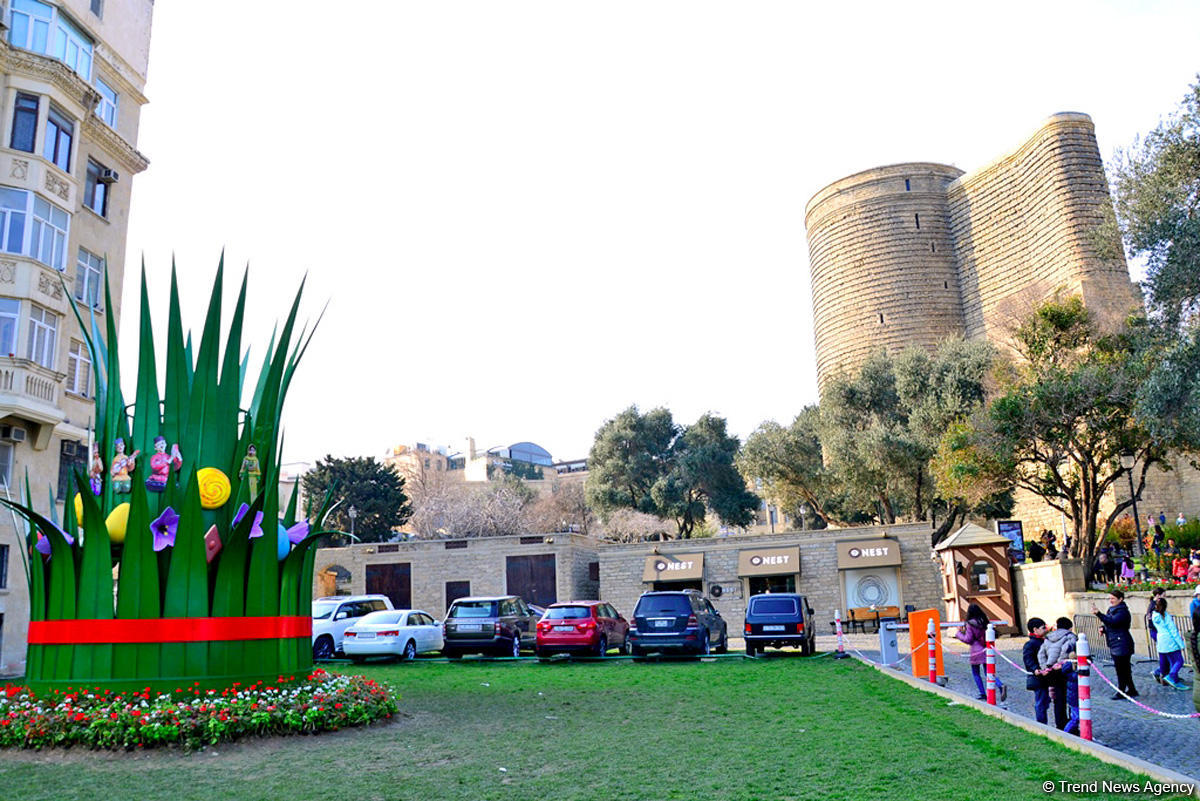 В Баку продолжается фестиваль по случаю праздника Новруз (ФОТО)