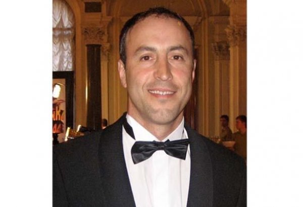 В Баку пройдет вечер всемирно известного американского поэта