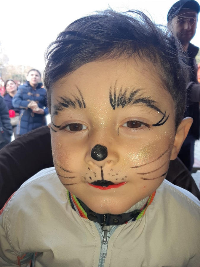 Весенняя сказка на Бакинском бульваре (ФОТО)