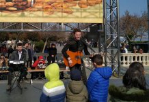 Весенняя сказка на Бакинском бульваре (ФОТО)