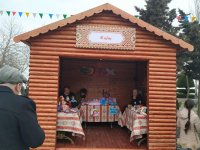 Весенняя сказка на Бакинском бульваре (ФОТО)