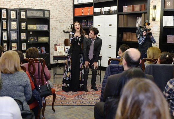 Всемирный день театра в Бакинском книжном центре (ФОТО)