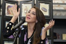 Всемирный день театра в Бакинском книжном центре (ФОТО)