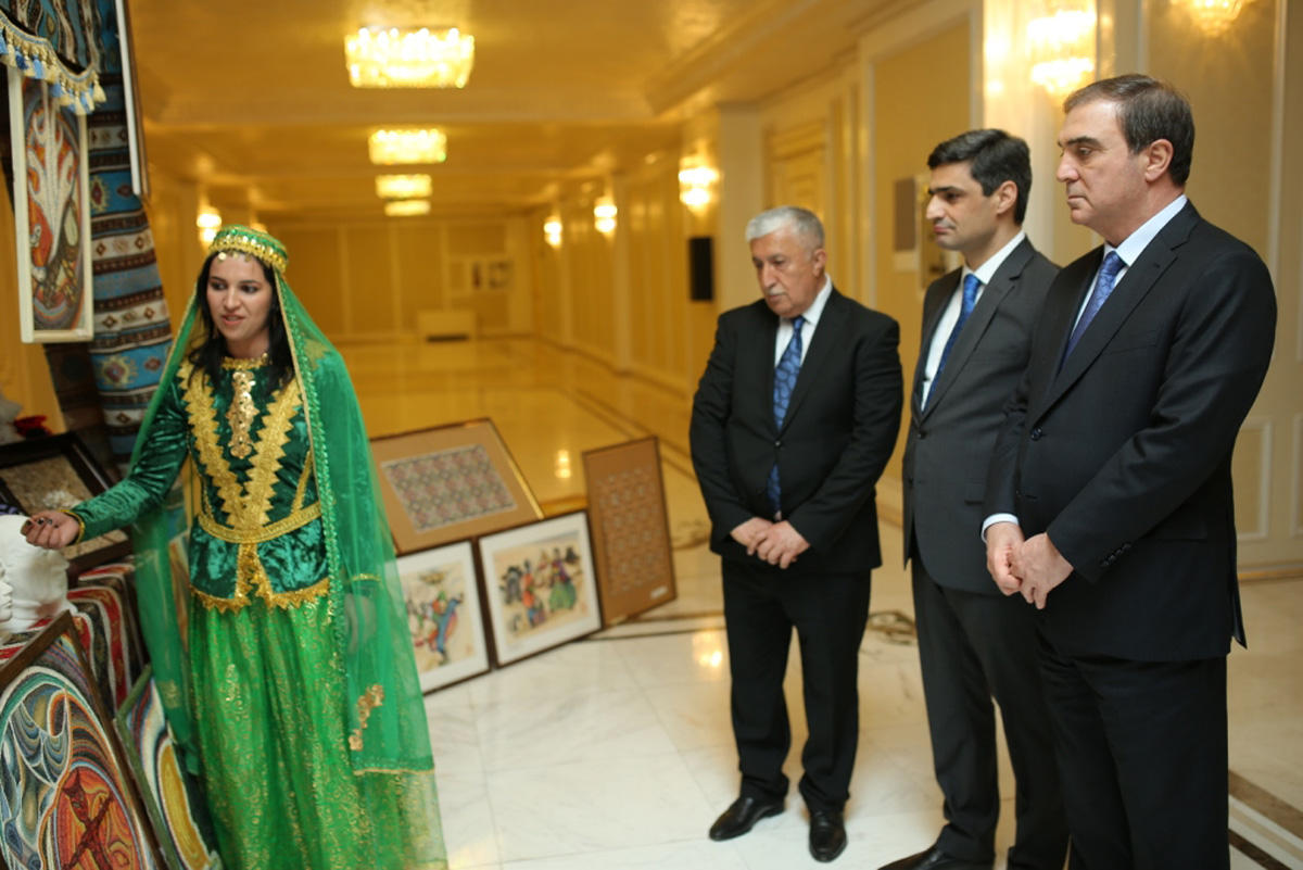 В Гяндже установлены шатры культурного разнообразия регионов (ФОТО)