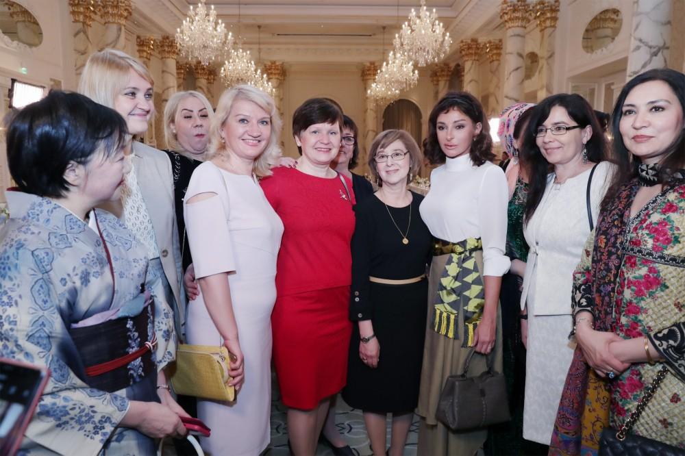 Первый вице-президент Мехрибан Алиева: Азербайджан - современная, открытая миру, миролюбивая страна, всегда выступающая за сотрудничество и развитие (ФОТО)