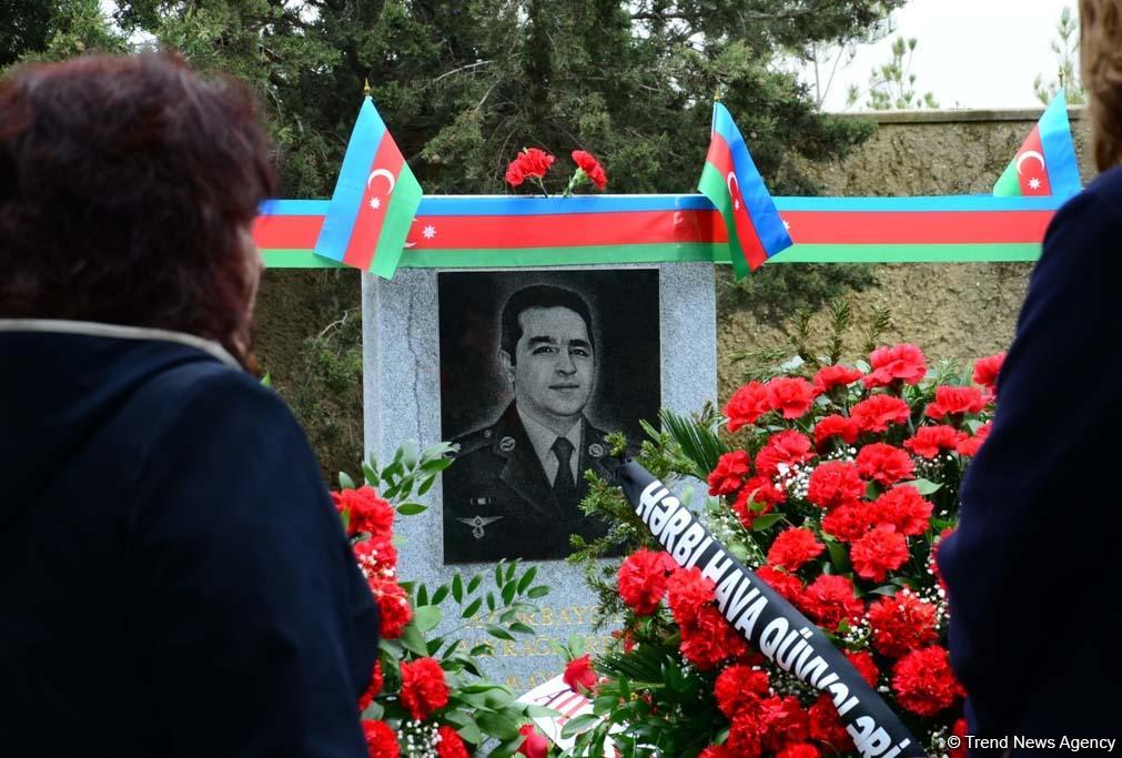 Сестра шехида апрельских боев: Урфан всегда был привязан к Родине (ФОТО)