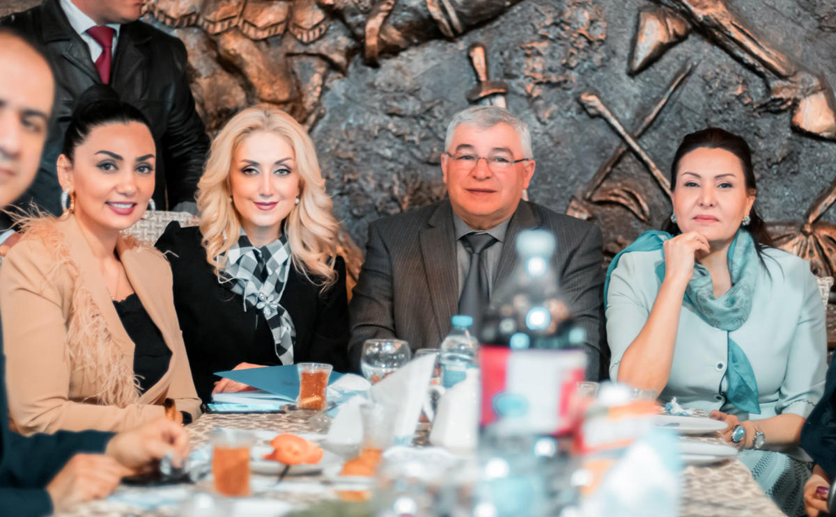 Для воспитанников Ходжалинской школы проведена благотворительная акция (ФОТО)