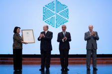 Президент Португалии вручил Фирангиз Ализаде музыкальную премию Aga Khan Foundation (ФОТО)