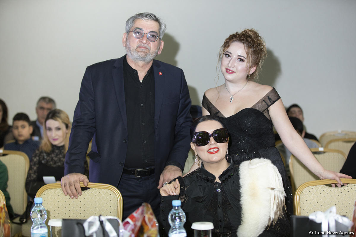 Самой юной модели Азербайджана…5 месяцев – очаровательные модницы и модники  (ФОТО)