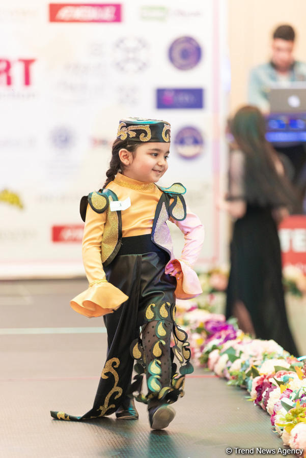 Самой юной модели Азербайджана…5 месяцев – очаровательные модницы и модники  (ФОТО)