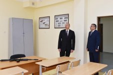 Президент Ильхам Алиев принял участие в открытии в бакинском поселке жилого комплекса для вынужденных переселенцев (ФОТО)