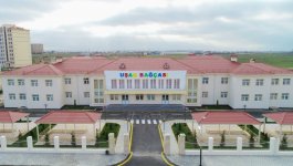 Президент Ильхам Алиев принял участие в открытии в бакинском поселке жилого комплекса для вынужденных переселенцев (ФОТО)