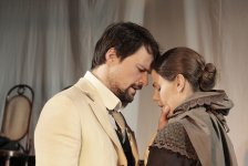 Бакинцы увидят спектакли с Данилой Козловским, Елизаветой Боярской и Евгением Мироновым