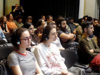 В Баку рассказали о том, почему архитекторам пора выбраться из своей башни (ФОТО)