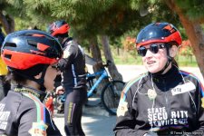 В Баку прошел велопробег под девизом «Меньше машин, больше жизни» (ФОТО)