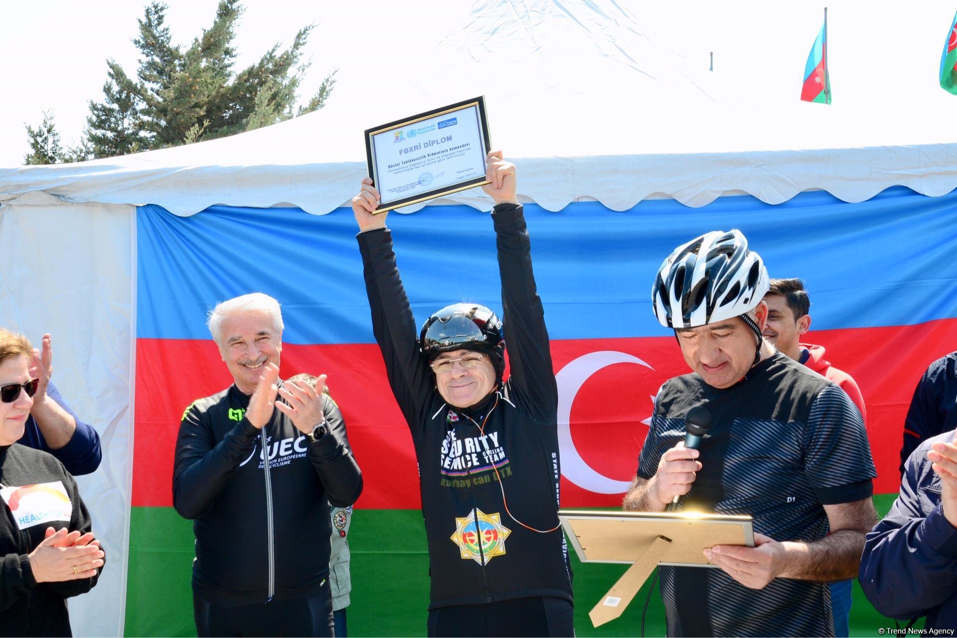 В Баку прошел велопробег под девизом «Меньше машин, больше жизни» (ФОТО)