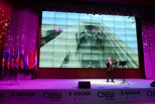 Азербайджанская чайная церемония на покер норвежца  Карлсена (ФОТО)