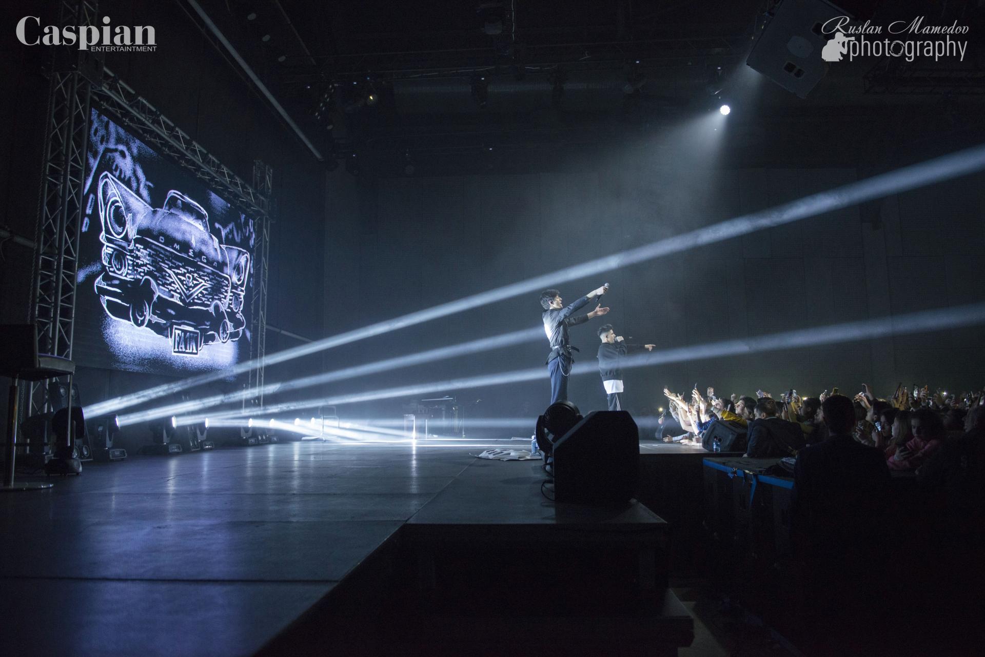 Российские звезды – азербайджанцы Rauf & Faik зажгли вечерний Баку (ВИДЕО, ФОТО)