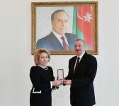 Президент Ильхам Алиев принял делегацию во главе с председателем Совфеда Федерального собрания РФ (ФОТО) (версия 2)