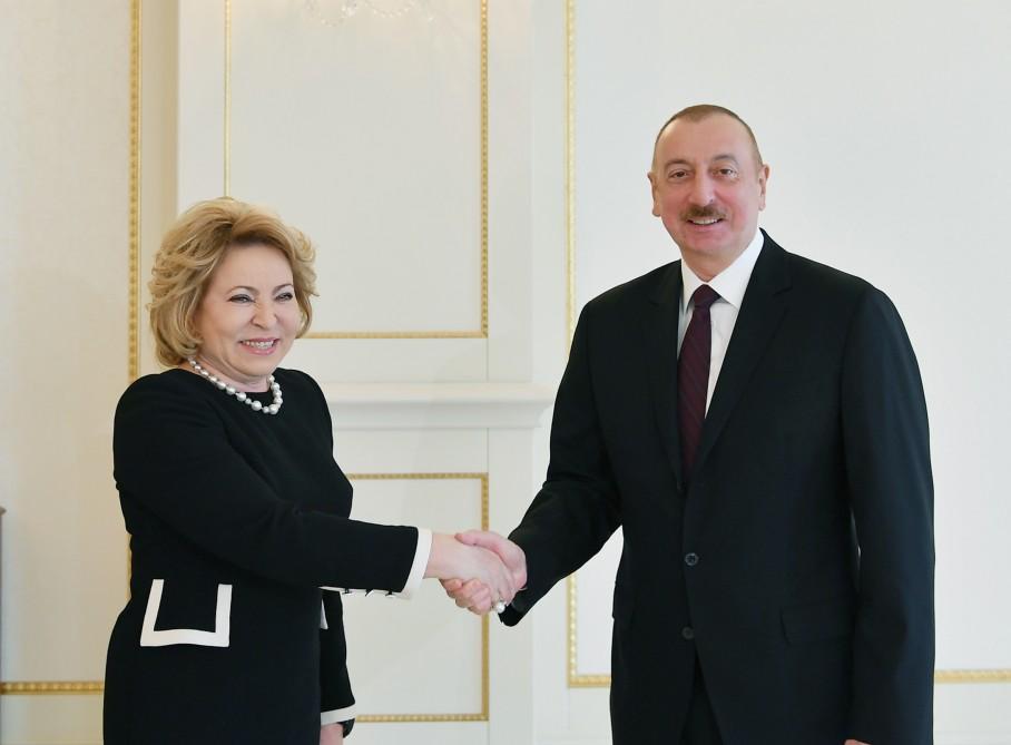Президент Ильхам Алиев принял делегацию во главе с председателем Совфеда Федерального собрания РФ (ФОТО) (версия 2)