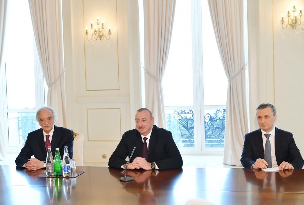 Президент Ильхам Алиев принял делегацию во главе с председателем Совфеда Федерального собрания РФ (ФОТО) (версия 2)