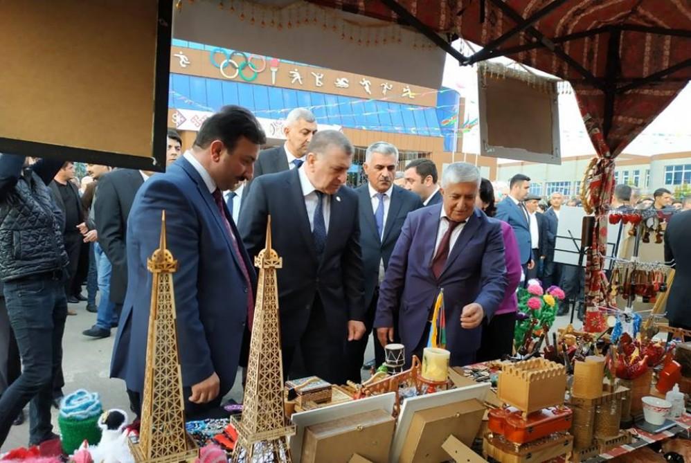 Азербайджанские пехлеваны на празднике искусств в Саатлы (ФОТО)