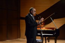 Арабская музыка вызвала восторг бакинцев (ФОТО)