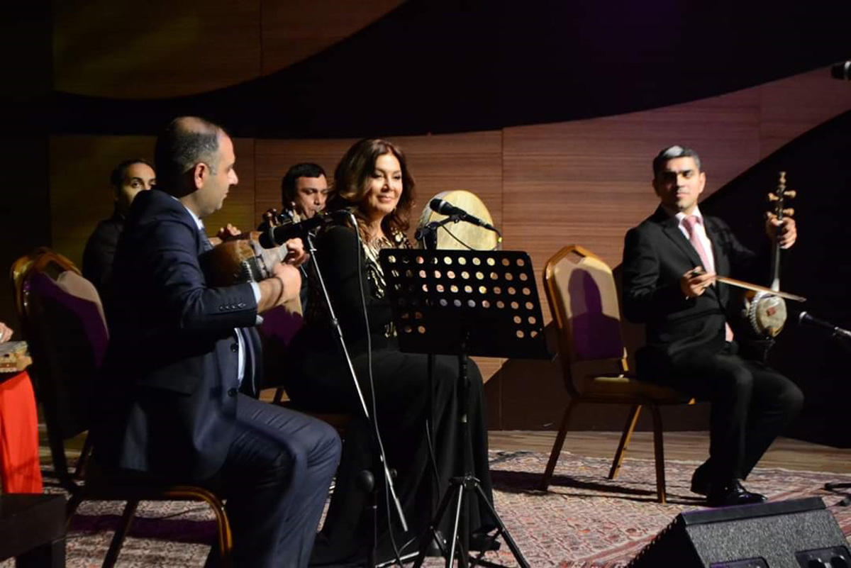 100-летний мугам и теснифы Гаджибабы Гусейнова (ФОТО)