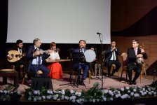 100-летний мугам и теснифы Гаджибабы Гусейнова (ФОТО)