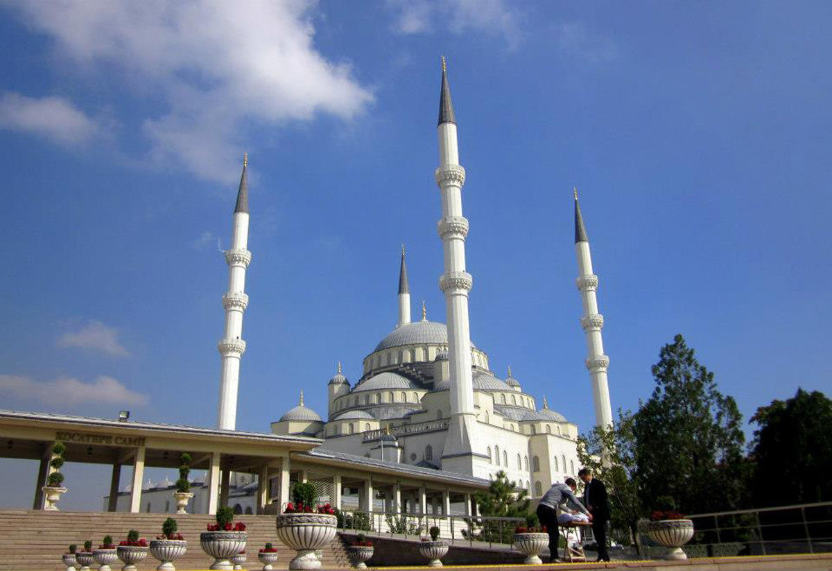 Путешествие в Анкару – могила Мамед Эмина Расулзаде, мавзолей Ататюрка, достопримечательности (ФОТО)