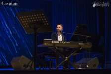 История одной любви Брендона Стоуна в Баку (ВИДЕО, ФОТО)