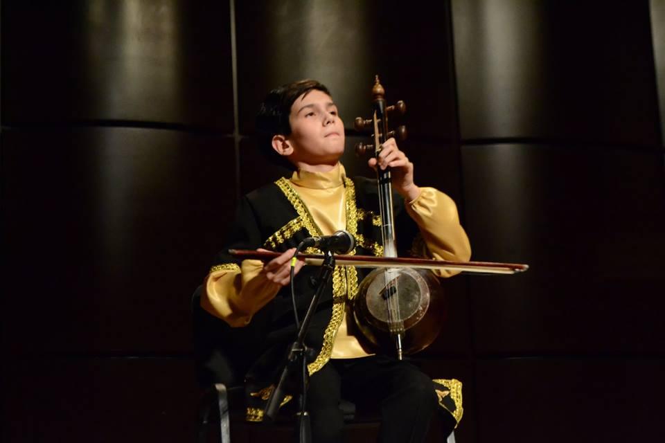 На мосту между Востоком и Западом  (ФОТО)