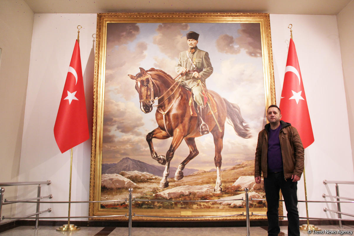 Путешествие в Анкару – могила Мамед Эмина Расулзаде, мавзолей Ататюрка, достопримечательности (ФОТО)