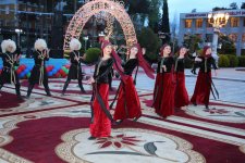 Макеты памятников архитектуры Азербайджана из обыкновенных спичек (ФОТО)