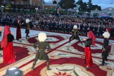 Макеты памятников архитектуры Азербайджана из обыкновенных спичек (ФОТО)