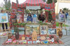 Флаги Азербайджана, Карабахские скакуны и военнослужащие (ФОТО)