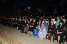 Флаги Азербайджана, Карабахские скакуны и военнослужащие (ФОТО)