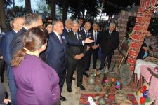 Флаги Азербайджана, Карабахские скакуны и военнослужащие (ФОТО)