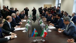 В Азербайджане заложен фундамент завода по производству автобусов (ФОТО)