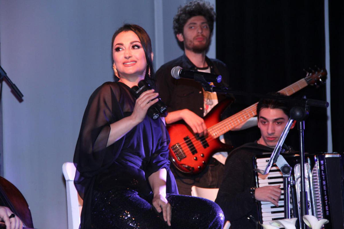 Любовь с аншлагом, или как Севиндж Агасиева отметила день рождения (ФОТО, ВИДЕО)