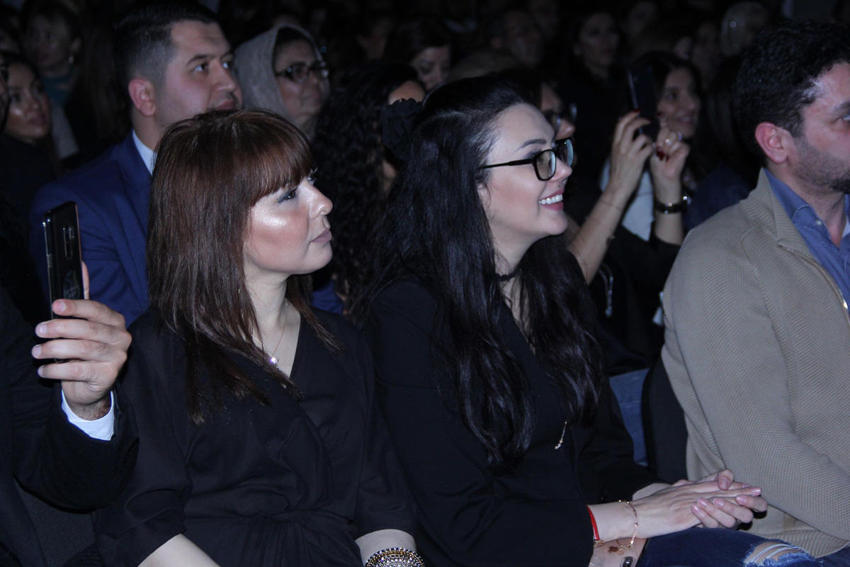 Любовь с аншлагом, или как Севиндж Агасиева отметила день рождения (ФОТО, ВИДЕО)