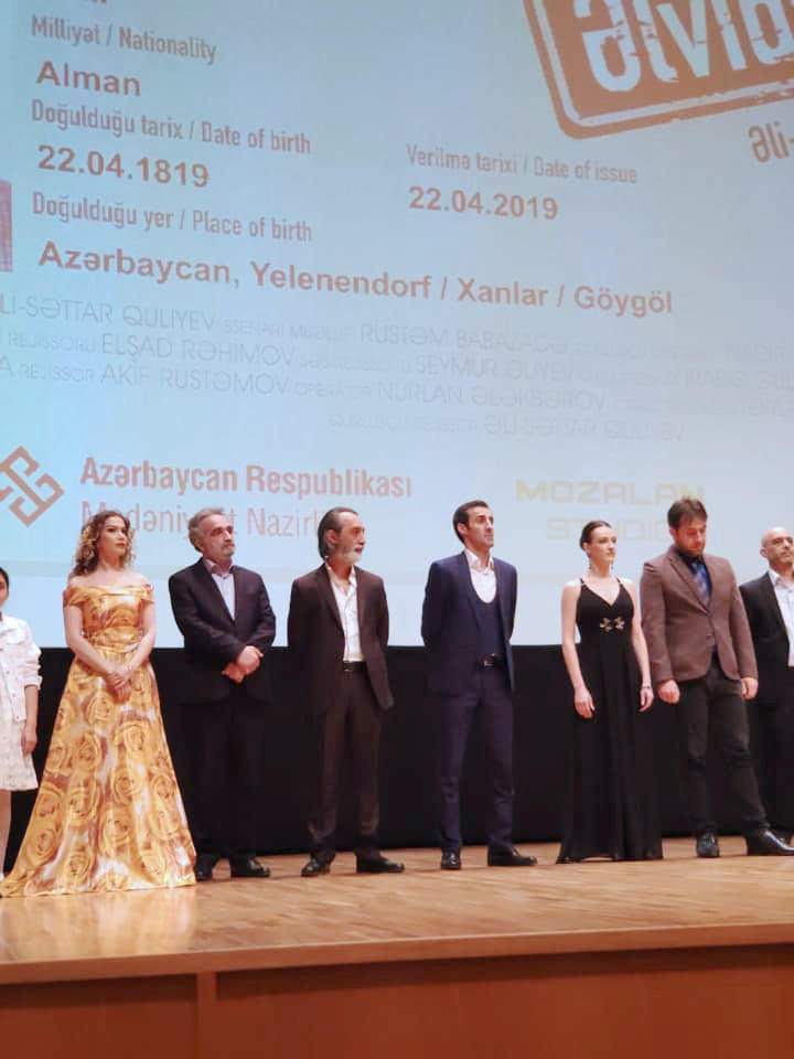 В Баку прошел гала-вечер художественного фильма "Прощай, Шмидт" (ФОТО)