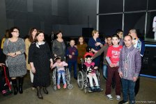 Своим примером они вдохновляют жизнь в других! Весенние радости в Баку (ФОТО)