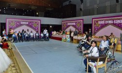 Своим примером они вдохновляют жизнь в других! Весенние радости в Баку (ФОТО)