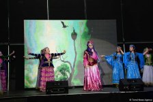 Своим примером они вдохновляют жизнь в других! Весенние радости в Баку (ФОТО)